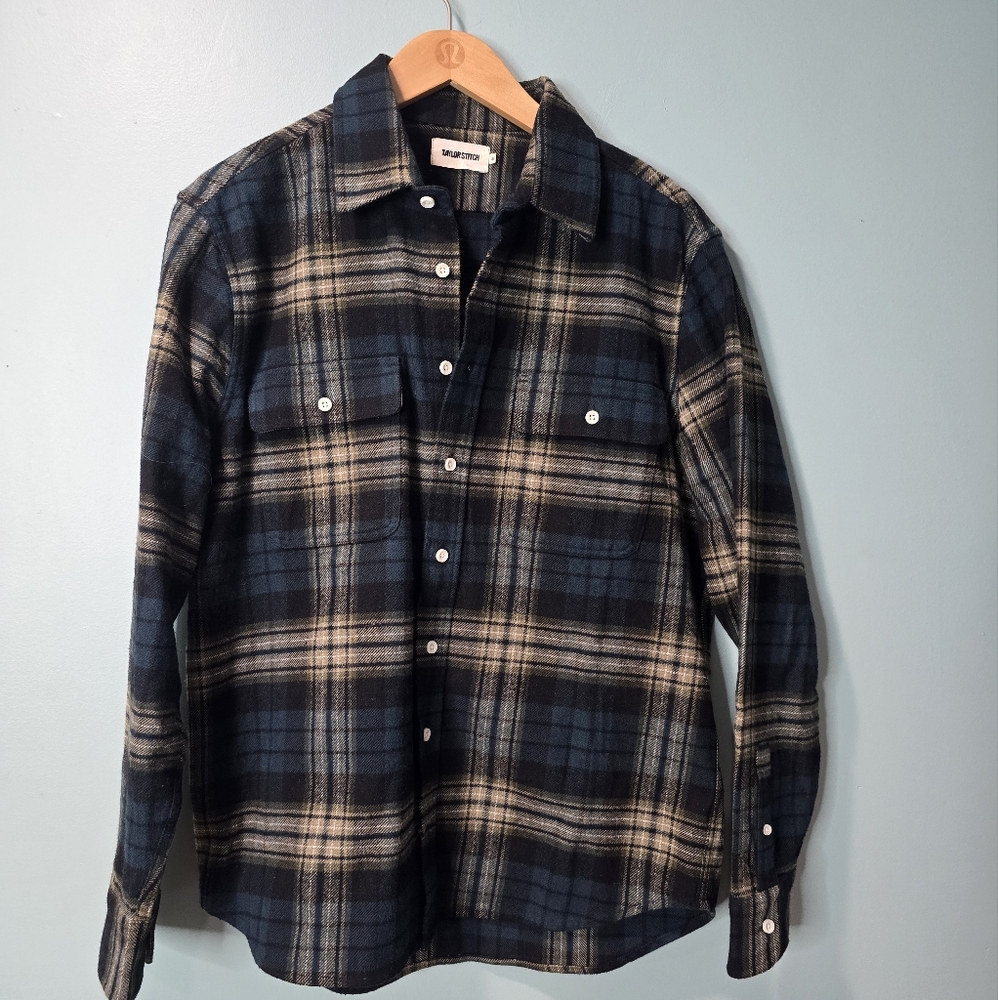 Taylor Stitch Blue and Tan Plaid Casual Button Down Shirt